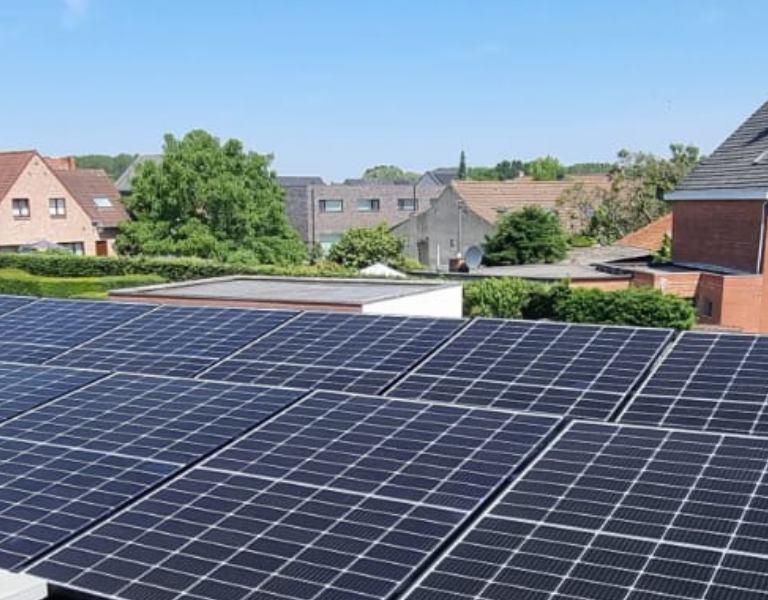 Zonnepanelen platdak