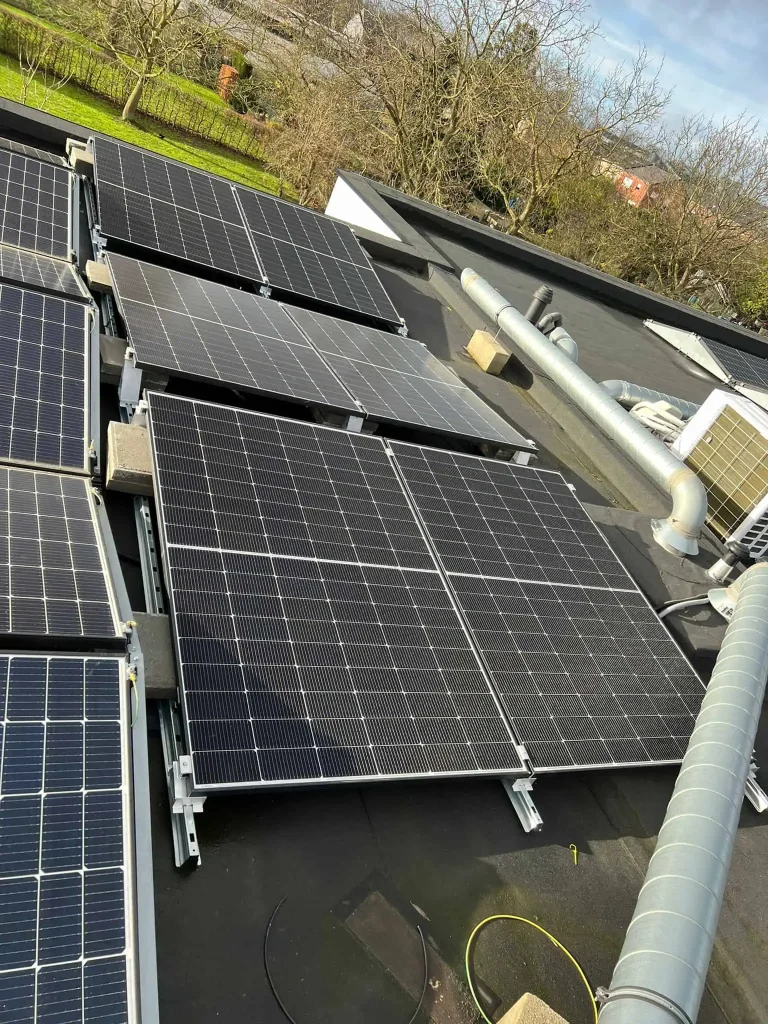 Zonnepanelen Installatie Kapelle op den bos